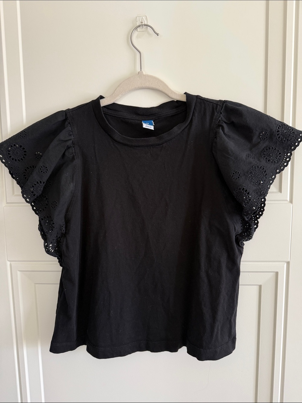 Old Navy Black Eyelet Puff Sleeve Tee